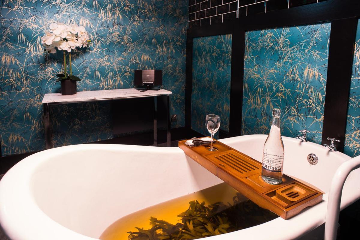 Holyrood Hotel - Leisure Centre & The Spa At Orchids Bundoran Eksteriør bilde