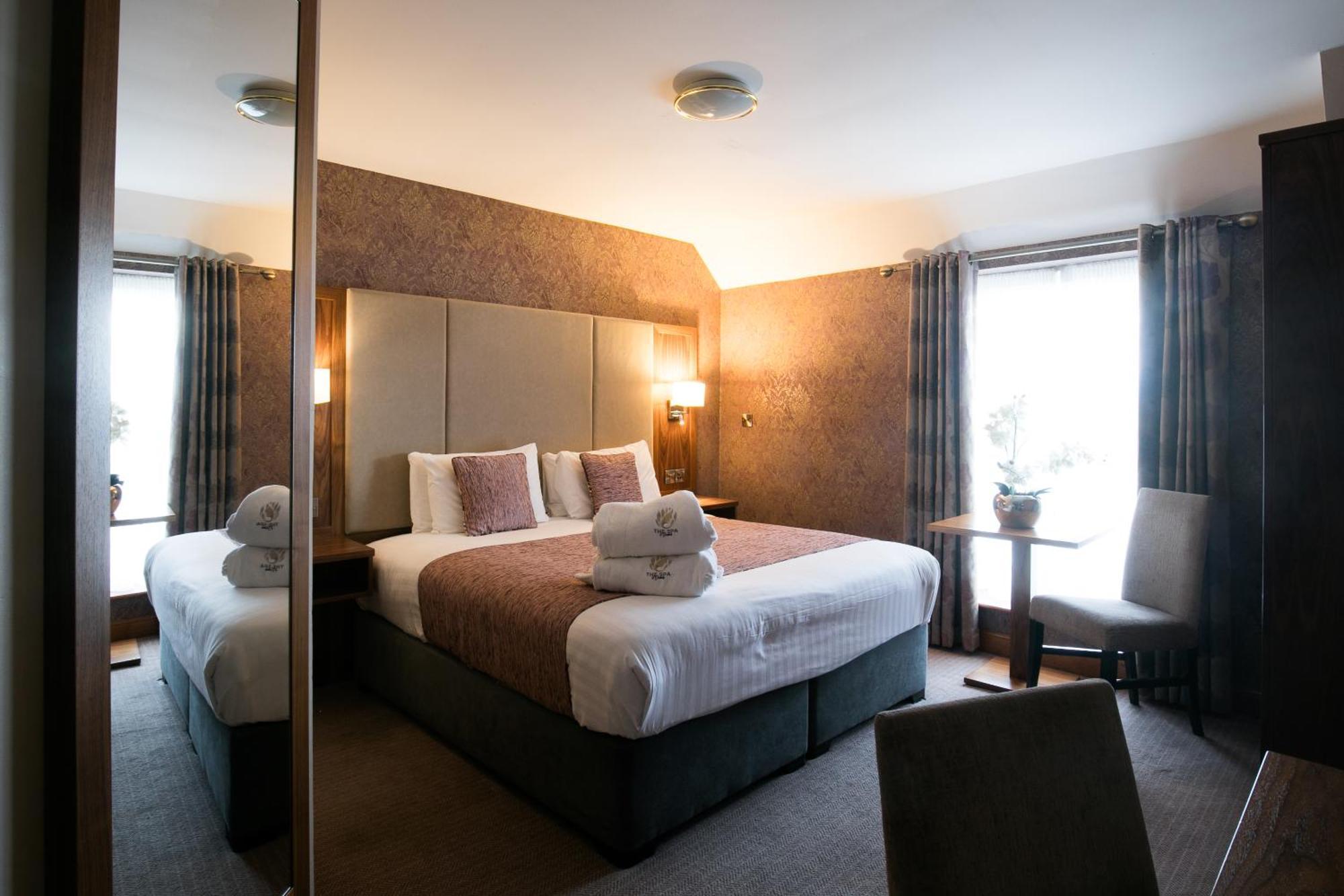Holyrood Hotel - Leisure Centre & The Spa At Orchids Bundoran Eksteriør bilde